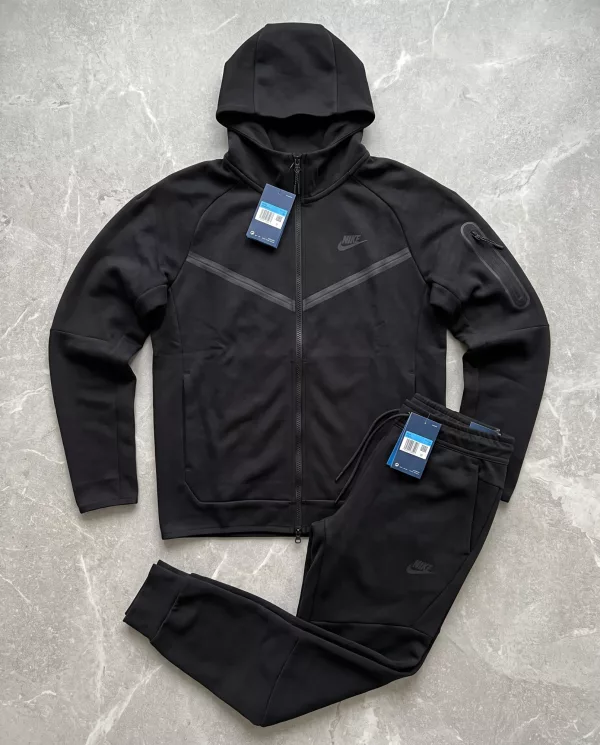 Nike sportswears tech fleece trenerka sa kapuljačom - crna